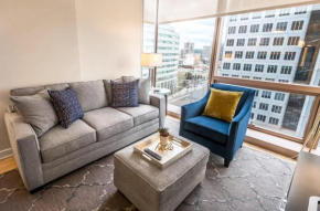Modern Apart Downtown with Indoor Pool - AS-9H